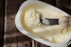 マーガリンを代用するなら？バターとの比較やマリンフードの商品を紹介 