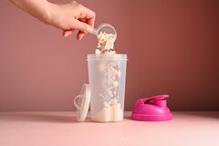 ビーガンチーズでアレルギー対応！安心して楽しめる植物性チーズの選び方と注意点