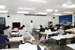 モニター調査会の様子