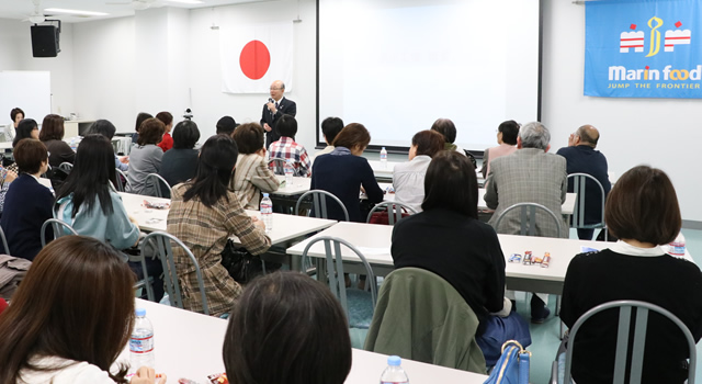 長浜工場の説明をうける