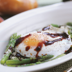 Asparagus with Egg Sauce