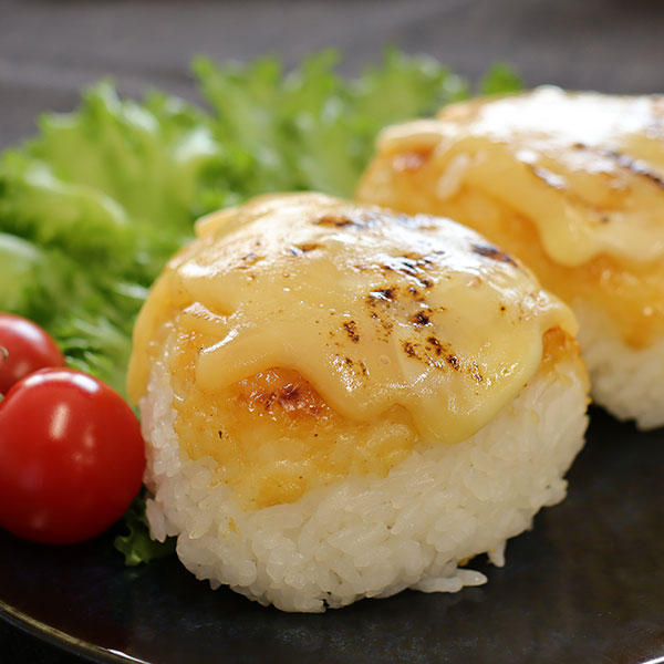 チーズ焼きおにぎり